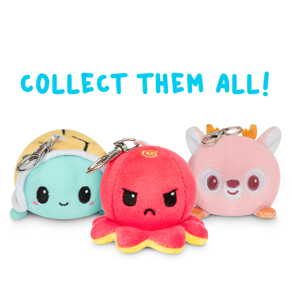 Collect them all - TeeTurtle Cat Plushie Charm Keychain (Light Gray).