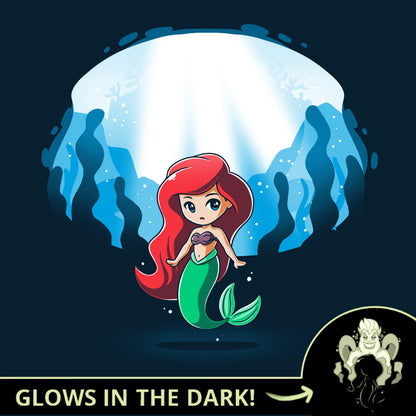 The officially licensed Disney little mermaid, Ariel and Ursula (Glow), glows in the dark.