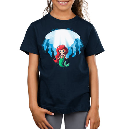 Disney licensed kids T-shirt: Ariel and Ursula (Glow).