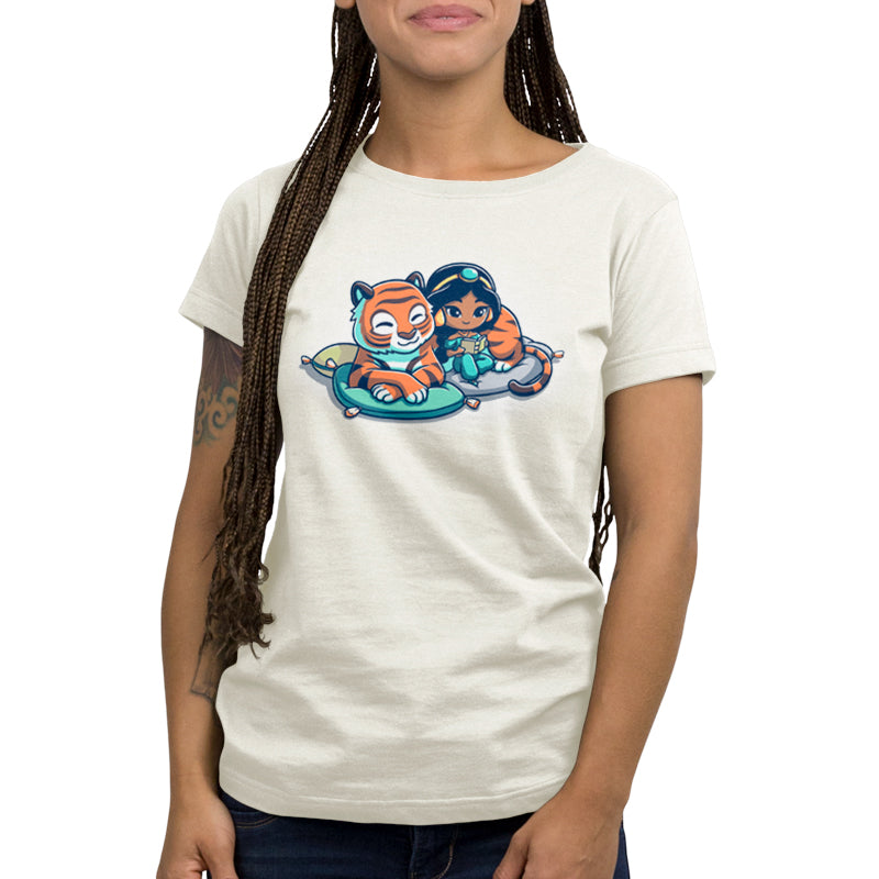 A women's t-shirt with an image of Jasmine and Rajah, officially licensed by Disney.