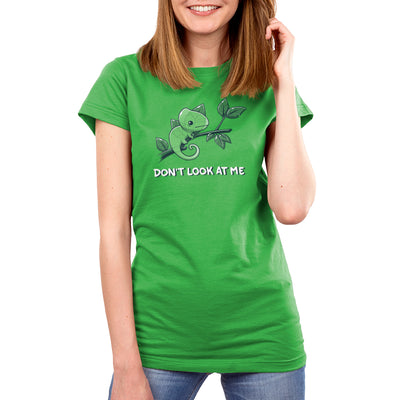 Premium Cotton T-shirt_Teeturtle Don't Look At Me apple t-shirt featuring a little cartoon Chameleon trying to cloak itself against leaves while on a branch with 'Don't look at me.' written underneath the image.