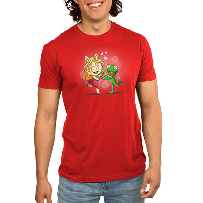 A man wearing an officially licensed Disney t-shirt with an image of Miss Piggy and Kermit.