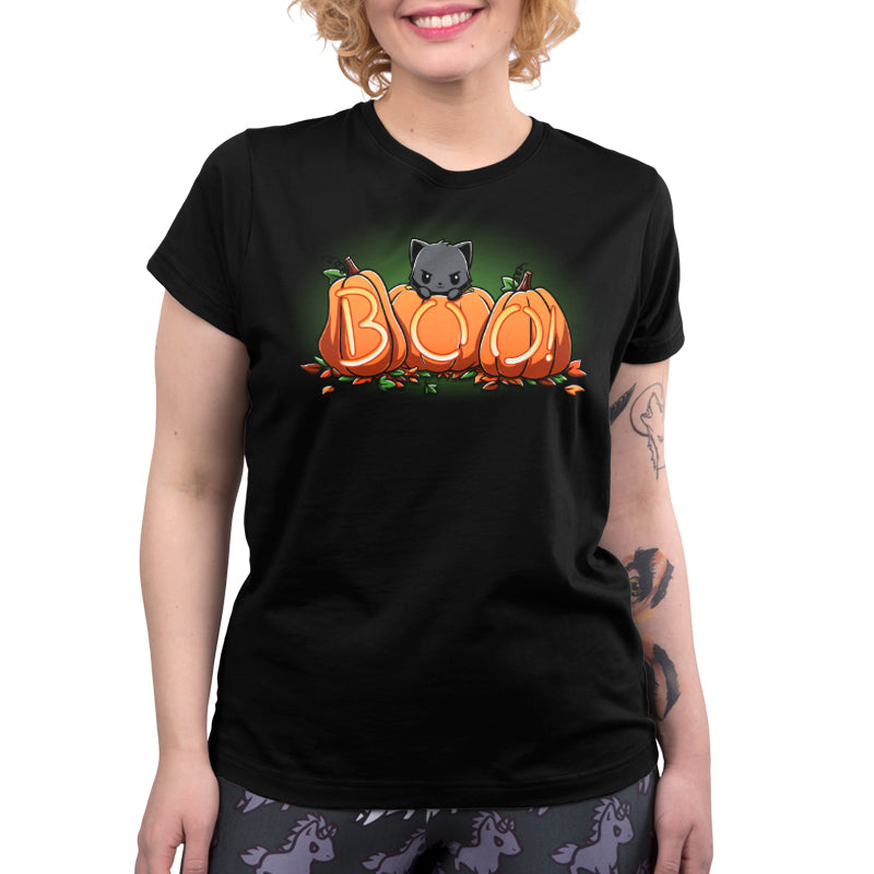 A TeeTurtle Pumpkin Kitty women's black t-shirt with the word boo on it, perfect for the Halloween season.